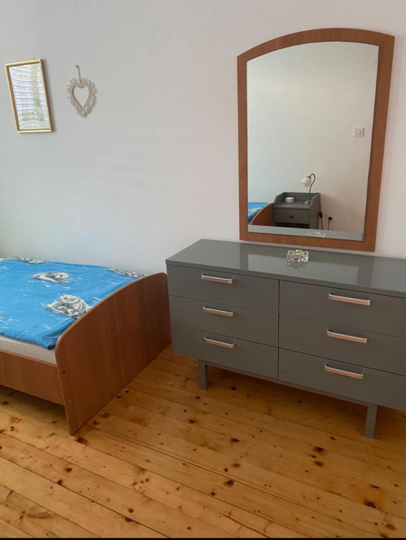Apartman Ivan Vir Luaran gambar